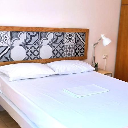 Central Apartment, Fully Equipped Himare Exteriör bild